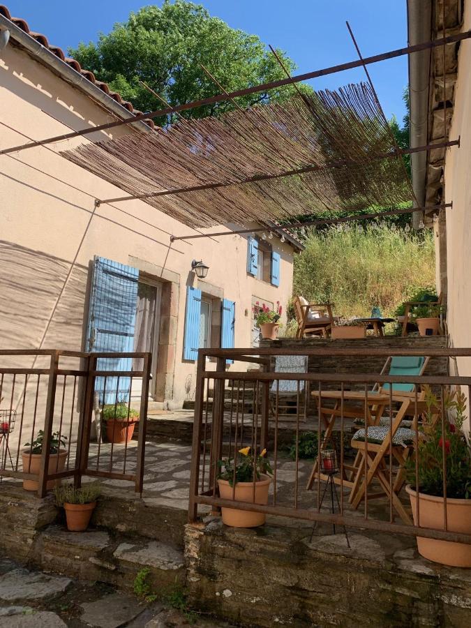 Le Hameau De Sylvanes Exteriör bild
